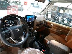 Toyota Land Cruiser Pickup